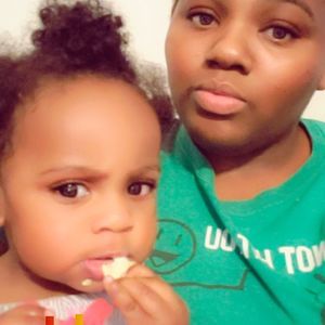 Meet your Posher, Ashley